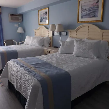 Recently Renovated Oceanfront Double Full Suite! Sea Mist 20909- Sleeps 2-4 Guests!